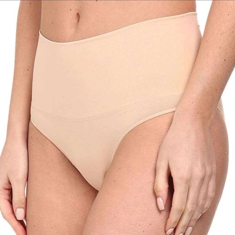 Spanx Everyday Shaping Brief Panty Vintage Rose Gem